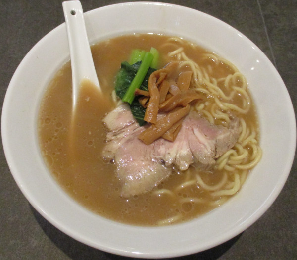 「豚骨醤油　900円」@拉麺屋 わるくないの写真