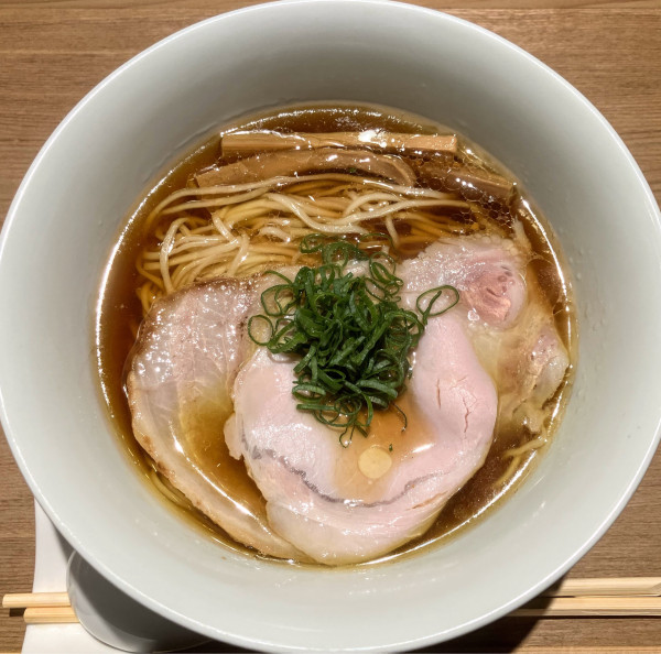 「醤油らぁ麺1400円」@麺 ふじさきの写真