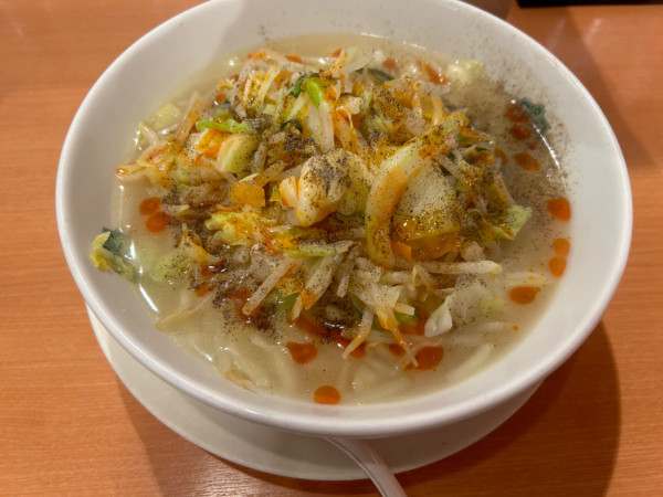 「野菜たっぷりタンメン590円」@日高屋 新橋駅前店の写真