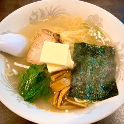 塩バターラーメン（830円）