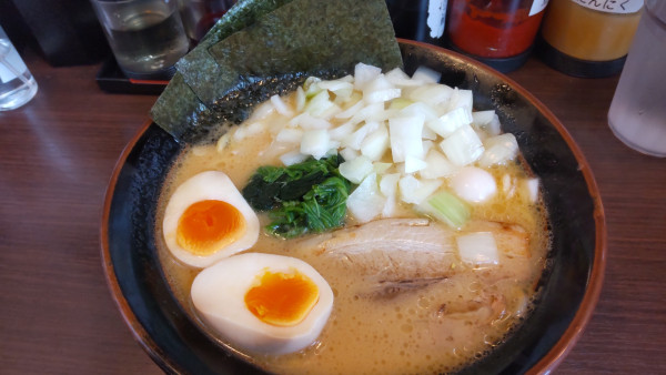 「豚骨醤油らーめん麺やわらかめ油少なめ」@横浜家系ラーメン やまふじ家 野田店の写真