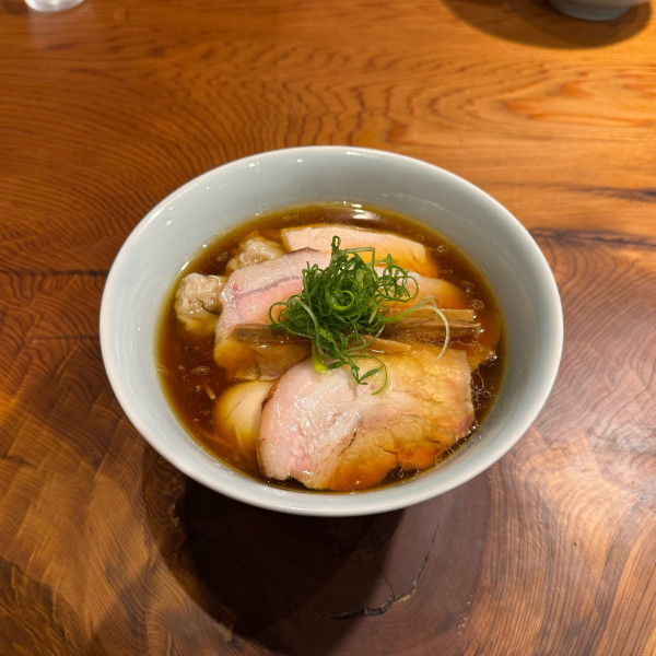 「特製中華そば」@中華そば しば田の写真