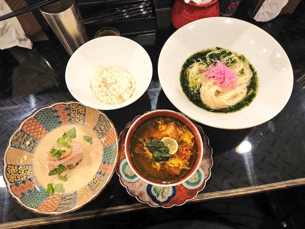 「【限定】甘鯛と松茸とアサリの青のり昆布水つけ麺、など」@トーキョーニューミクスチャーヌードル 八咫烏 CHIKARABOの写真