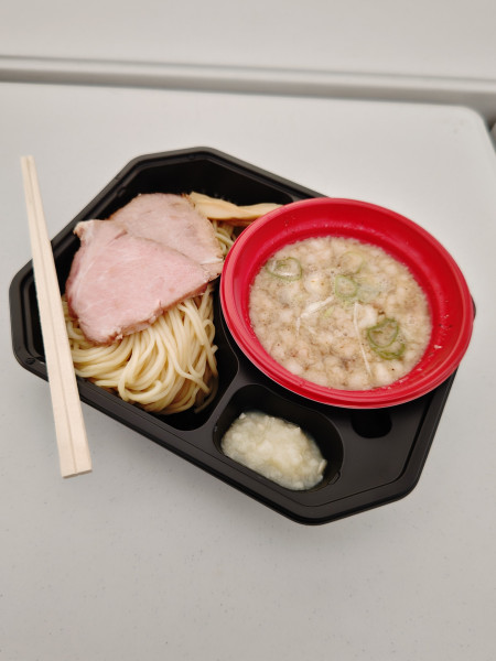 「焼き干し背脂つけ麺(1,000円)」@大つけ麺博 つけ麺日本一決定戦の写真