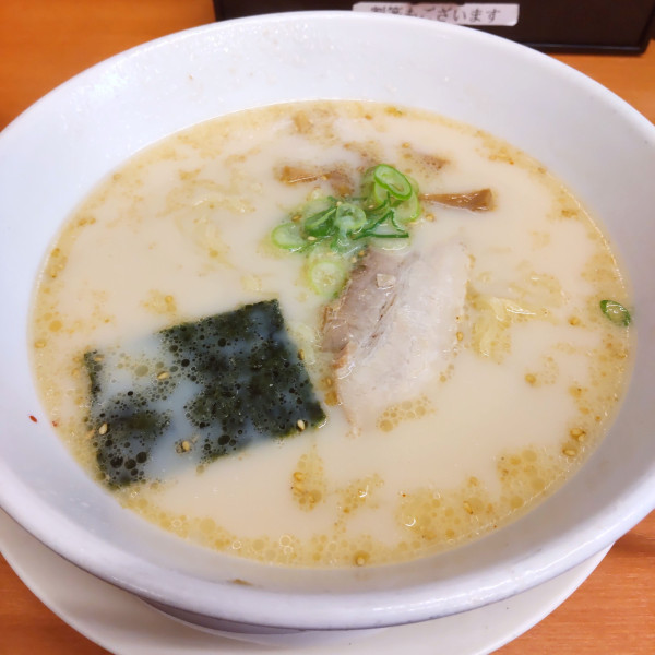 「とんこつラーメン（￥490）」@日高屋 京急川崎駅前店の写真