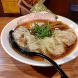 雲呑中華蕎麦¥1200