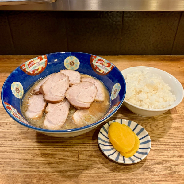 「めんばりチャーシュー＋半めし」@天鳳の写真