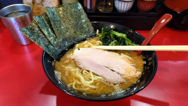 「中盛り」@杉田家 千葉駅前店の写真