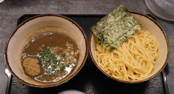 「とりにぼつけ麺」@麺や あらたの写真