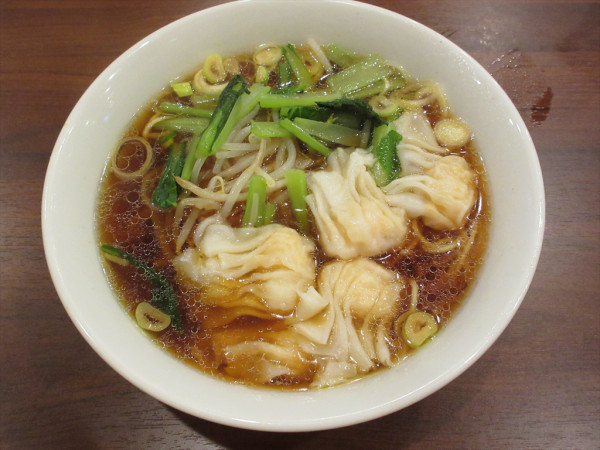 「海老ワンタン麺（858円）」@香港飲茶 景林の写真