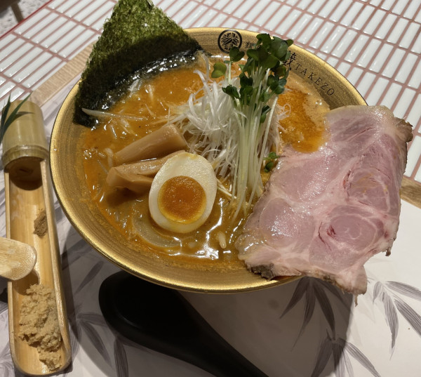 「辛味噌 1,200円」@麺屋 竹蔵 すすきの店の写真