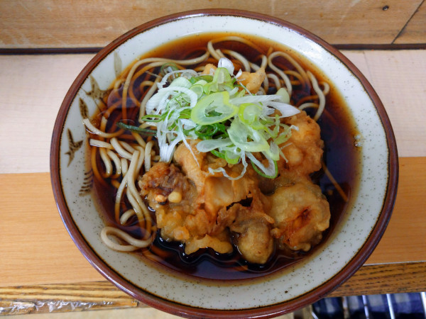 「げそ天そば（600円）」@六文そば 中延店の写真