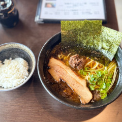 鶏豚骨らーめん 貫賦の画像