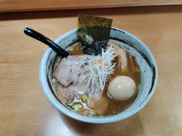 「濃厚醤油らーめん」@麺屋風雅の写真