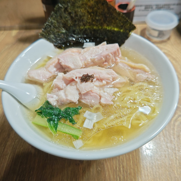 「肉増し昆布の塩らー麺（大盛）」@昆布の塩らー麺専門店 MANNISH 東日本橋店の写真