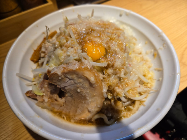 「油めん(ニンニク)」@ラーメン豚の子の写真