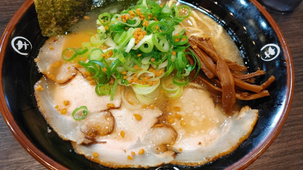 「塩豚骨」@中華そば マルキ商店の写真