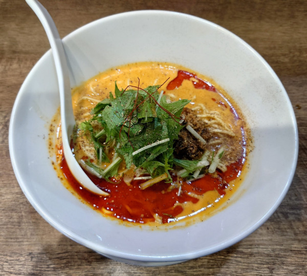 「担々麺(1050円)」@らーめん 子うさぎ 大塚店の写真