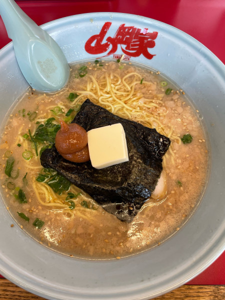 「朝ラーメン」@ラーメン山岡家 新大垣店の写真