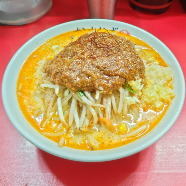 「麻辣タンメン」@濃厚タンメン かめしげの写真