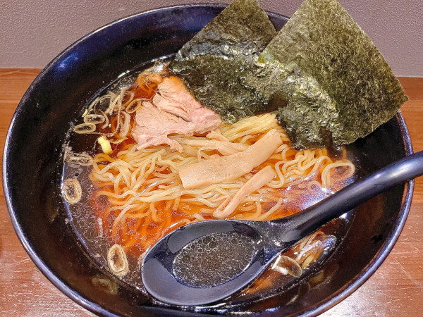 「中華そば（680円）」@ラーメンdining すずらんの写真