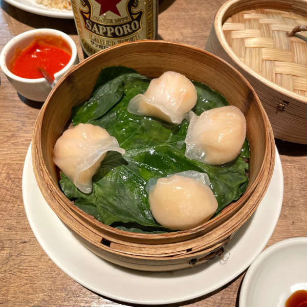 「蝦餃（エビ蒸し餃子 4ケ）」@愛群の写真