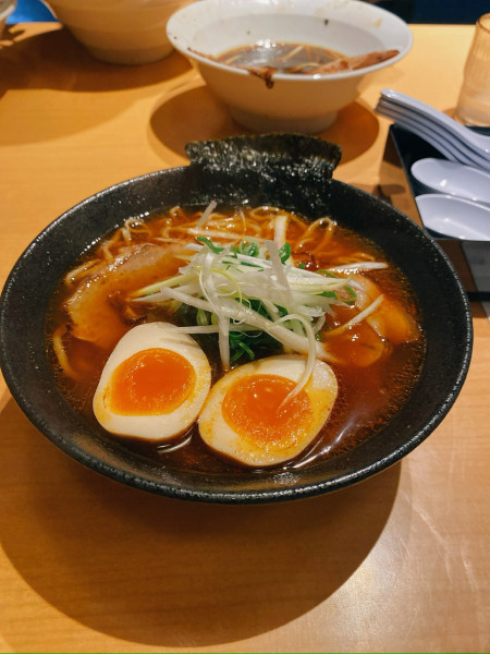 「赤そば」@萩中華そば 侍の写真