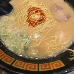 天然とんこつラーメン980円