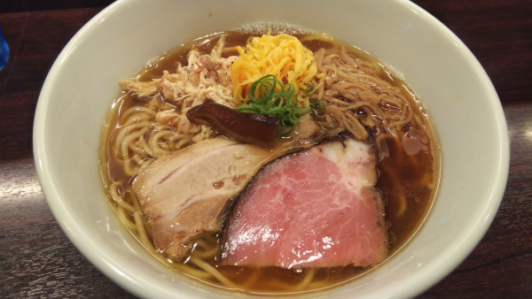 「醤油そば（細麺）」@麺屋 ルリカケスの写真