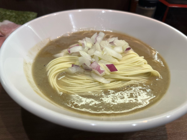 「濃厚煮干ソバ」@Noodle&Spice curry 今日の1番の写真