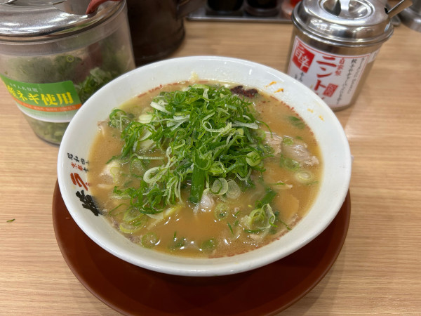 「ラーメン並　700円」@ラーメン横綱 岐阜店の写真