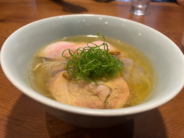 「塩そば」@中華そば しば田の写真