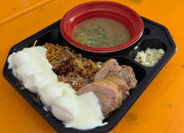 「【ハイマウント】まぜつけ¥1000、有料トッピング¥500」@大つけ麺博 つけ麺日本一決定戦の写真