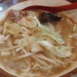 元祖新潟濃厚味噌（930円）