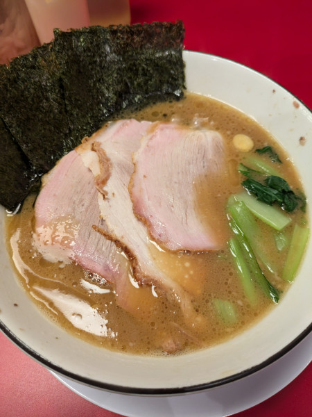 「チャーシューメン＋半ライス」@家系ラーメン 王道家直系 修の写真