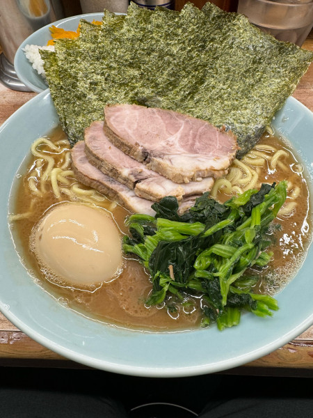 「志木盛ラーメン」@横浜ラーメン 武蔵家 志木店の写真