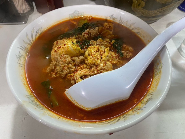 「たんたん麺メチャ辛（８倍）950円」@たんたんの写真