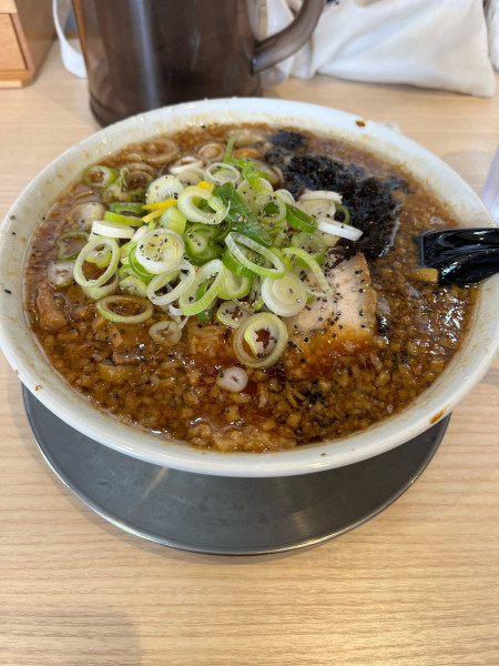 「背脂黒生姜醤油ラーメン」@黒りりんの写真