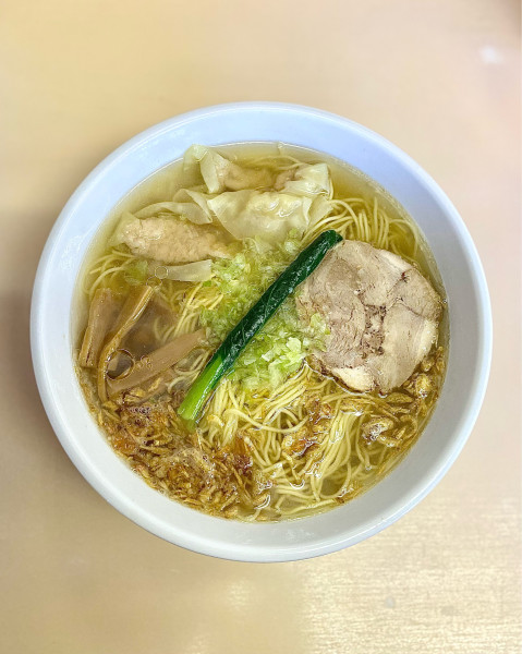 「塩ワンタン麺」@支那そば 心麺の写真