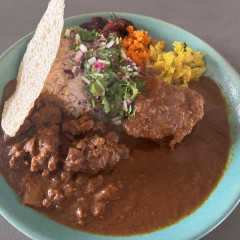 スパイスカレーモクロミの画像