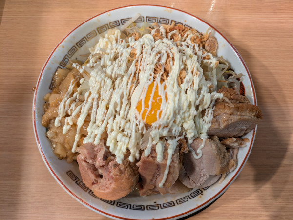 「小汁なし＋マヨネーズ＋塩角煮＋塩角煮」@豚山 栄店の写真