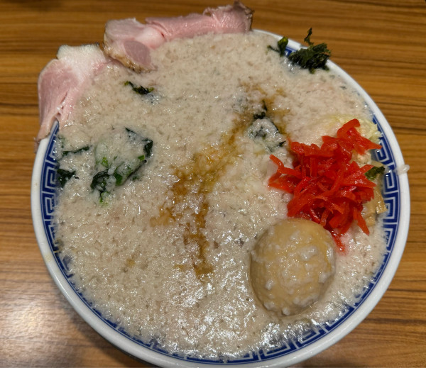 「特製つばめ中華そば大盛」@びんびん豚の写真