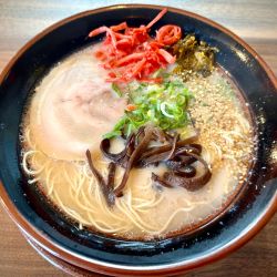 博多らーめん(800¥)