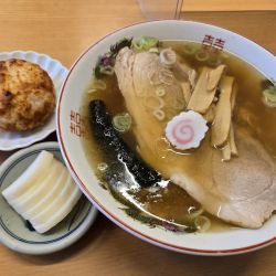 中華そば600円　味噌おにぎり100円