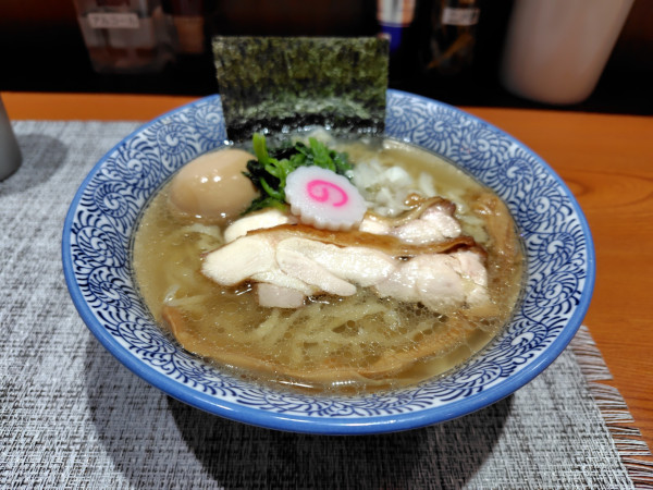 「味玉塩生姜らーめん¥1000」@らぁめん 生姜は文化。の写真