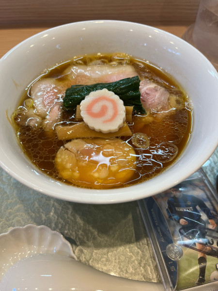 「深緑黒出汁」@中華そば 深緑の写真