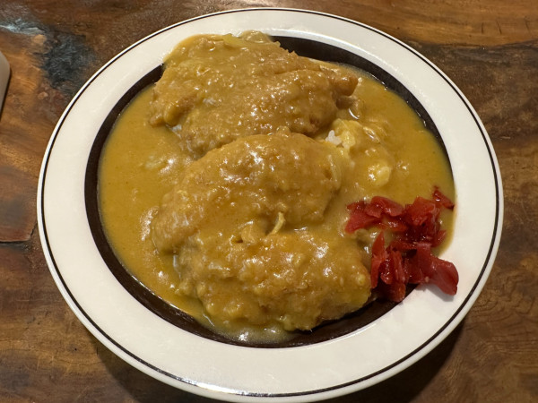 「とりカツカレー（並盛）930円」@グリル ねんりんの写真