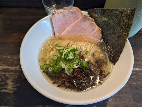 「塩ラーメン850円」@燵家製麺の写真