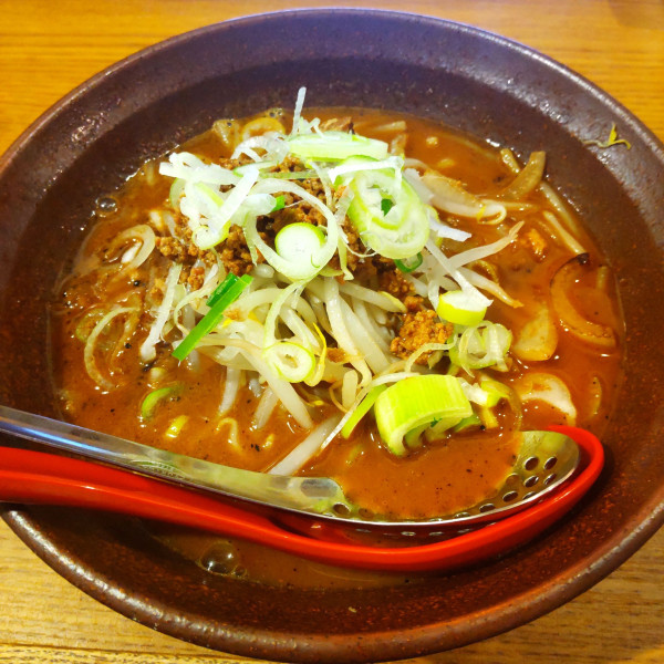 「味噌ラーメン（￥950）」@札幌味噌ラーメンアウラ 川崎銀柳街店の写真