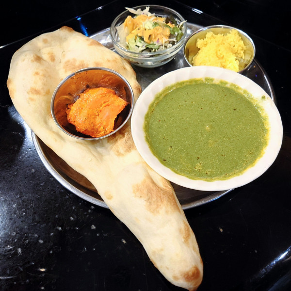 「日替わりランチセット(ほうれん草チキンカレー)」@カナピナの写真